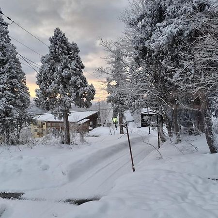Elan Lodge Akakura Nagano Exteriör bild